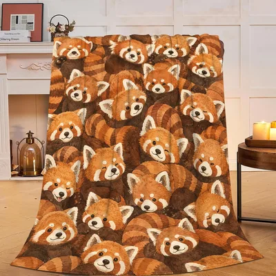 Red Panda Pattern Cute Blanket: Cozy Fleece with Smiling Red Pandas