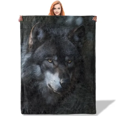 Grey Wolf Face Close Blanket: Realistic Black Wolf Print