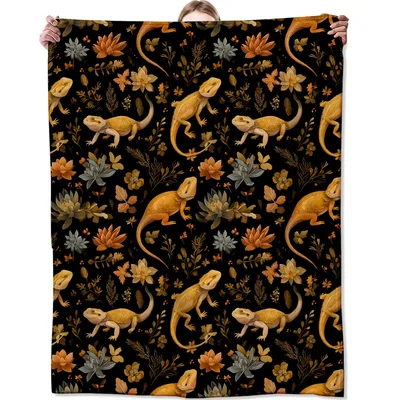Gold Lizards Floral Pattern Blanket: Bearded Dragon Vintage Design