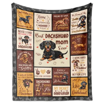 Best Dachshund Mom Ever Blanket: A Gift for Wiener Dog Lovers