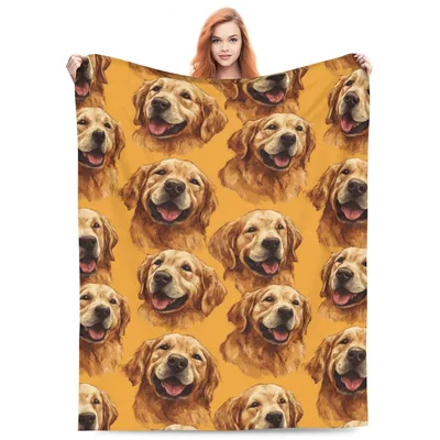 Smiling Golden Retriever Pattern Blanket for Dog Lovers