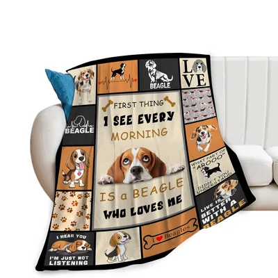 First Thing I See Blanket: Beagle Morning Greeting Design