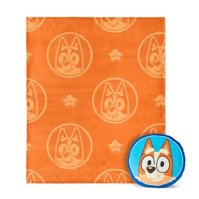 Cartoon Dog Face Pattern Blanket: Cozy Orange Design for Kids