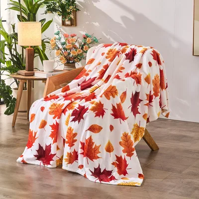 Fall Leaves Pattern Blanket: Autumn Leaf Throw for Couch and Chair