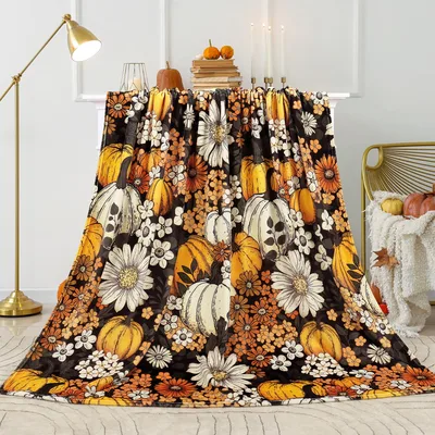 Pumpkin and Daisy Floral Blanket: Vintage Harvest Print