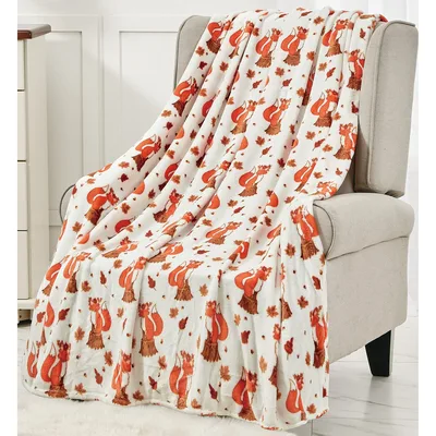 Fox in the Forest Blanket: Autumn Fox and Leaf Pattern