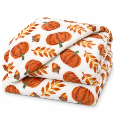 Pumpkins and Autumn Leaves Blanket: Harvest Pattern for Fall Cozy