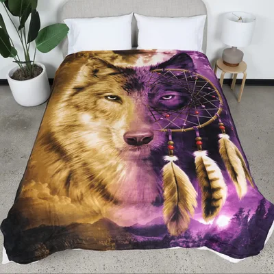 Wolf Dreamcatcher Design Blanket: Spiritual Wolf Art with Feathers