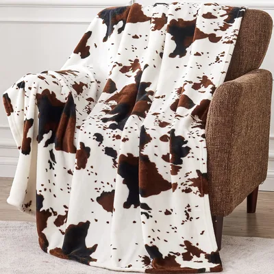 Farmhouse Cow Blanket for Cozy Country Nights