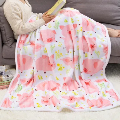 Farm Pig Blanket: Soft Pink Farm Animal Design for Cozy Days