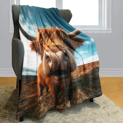 Highland Cow Portrait Blanket: Shaggy Cattle Close-Up Design