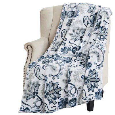 Paisley Floral Blanket: Navy and White Boho Pattern