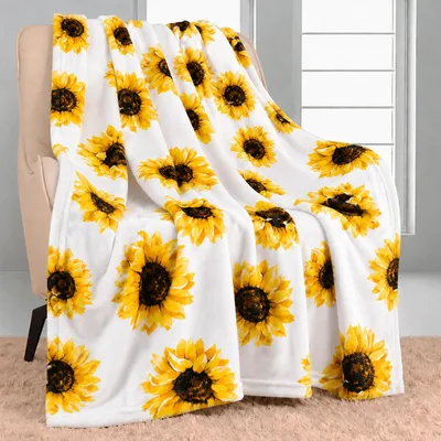 Sunflowers on White Blanket: Bright Floral Pattern for Garden Lovers