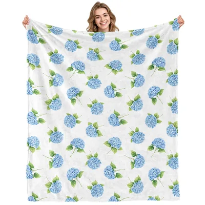Blue Hydrangea Floral Pattern Blanket for Garden Lovers