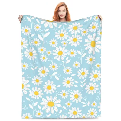 Blue Daisy Flower Pattern Blanket: Bright Floral Throw for Cozy Days