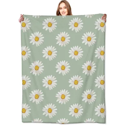White Daisy Pattern Blanket: Soft Floral Design for Spring Cozy Vibes