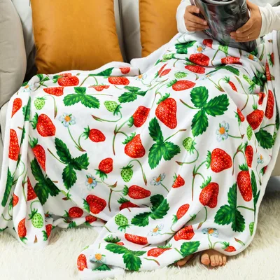 Funny Fuzzy Blanket: Strawberry Pattern Fuzzy Throw for Cozy Days