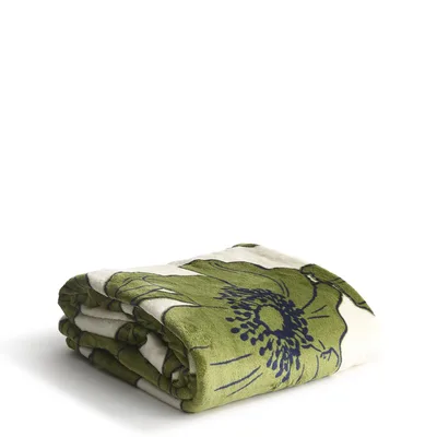 Green Anemone Floral Pattern Blanket: Large Green Flower Design