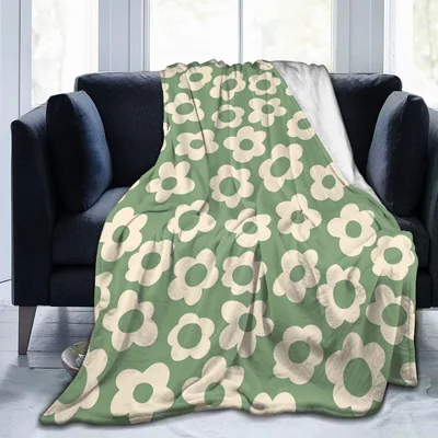 Green Retro Daisy Flower Blanket