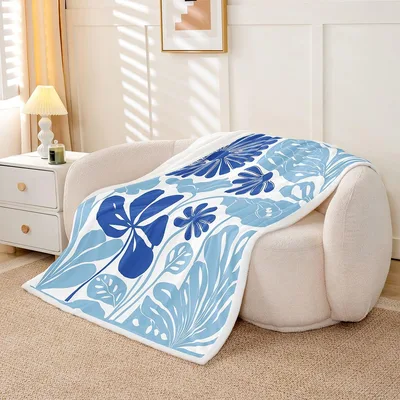 Abstract Blue Flower Pattern Blanket