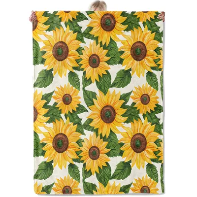 Sunflower Pattern on Green Blanket: Bright Floral Throw for Cozy Days