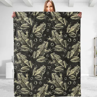 Dark Leaf Feather Pattern Blanket