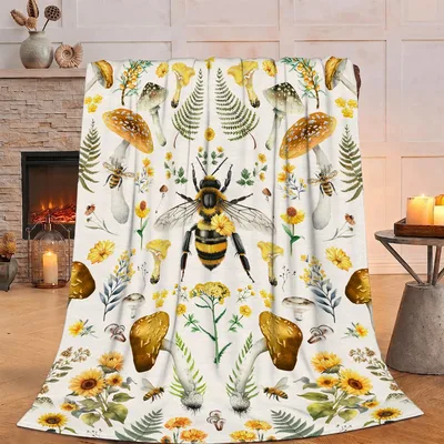 Bee and Wildflower Pattern Blanket: Vintage Mushroom and Bee Art