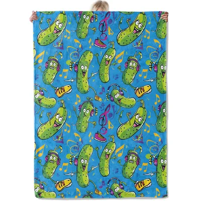Funny Pickles Pattern Blanket No. 2: Musical Cucumber Throw