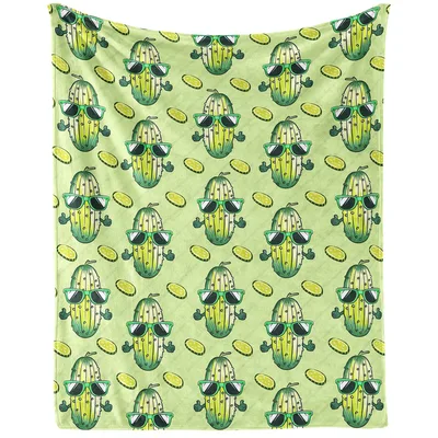 Cute Pickle Pattern Blanket: Cool Sunglasses and Thumbs Up Design