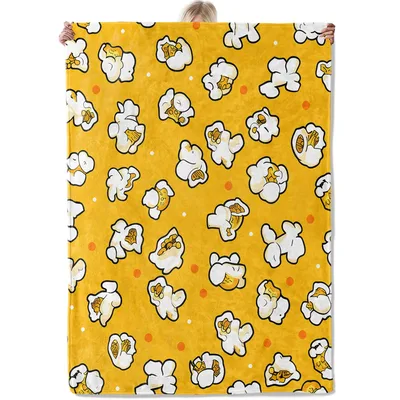 Popcorn Pattern Blanket: Fluffy Kernels on a Golden Yellow Background