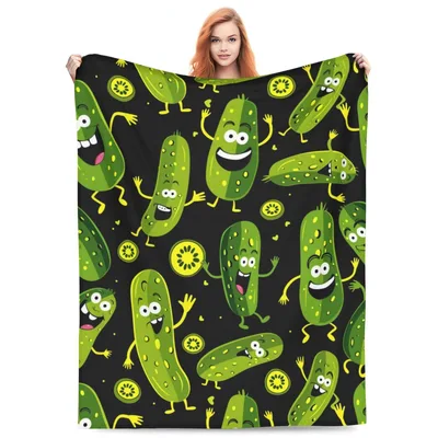 Smiling Pickles Pattern Blanket: Joyful Cartoon Cucumber Throw