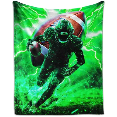Football Lightning Strike Blanket: Electric Player Design for Fans