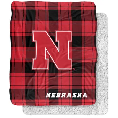 Red Plaid Spirit Block Blanket: Nebraska N Plaid Design