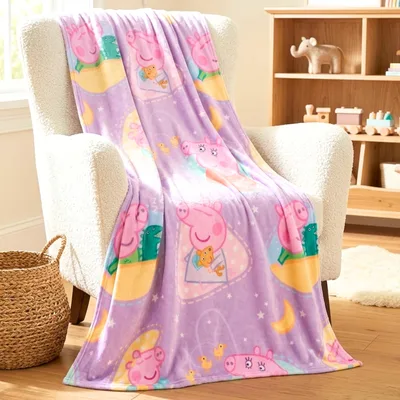 Pig Family Pastel Scene Blanket: Cozy Peppa and Friends Design