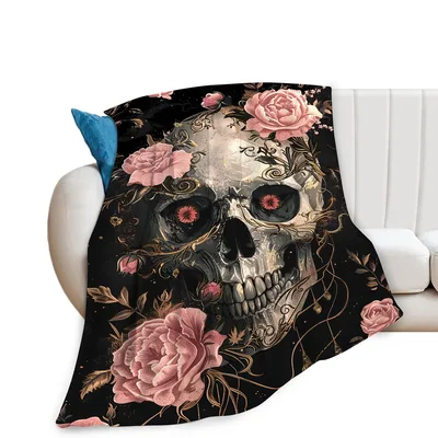 Skull Roses Design Blanket: Gothic Skull and Pink Rose Art