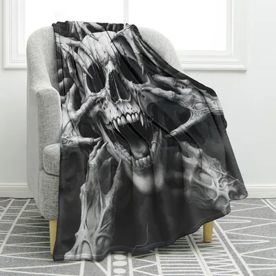 Horror Art Blanket: Gothic Skull Design for Dark Aesthetics