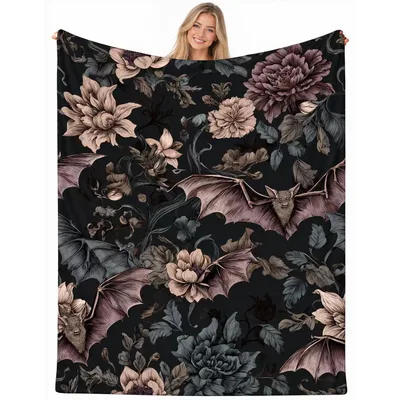 Gothic Bats Floral Blanket: Dark Gothic Decor for Cozy Nights