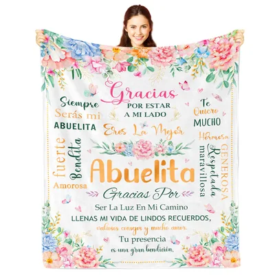 Grandma Gracias Blanket: Spanish Floral Design for Abuelita