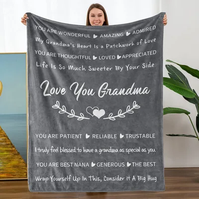 Grandma Sentiment Quote Blanket: Love You Grandma Design
