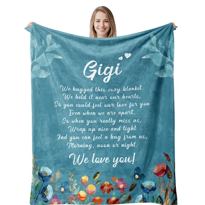 Grandma Letter Poem Blanket: Gigi Floral Design with Heartfelt Message