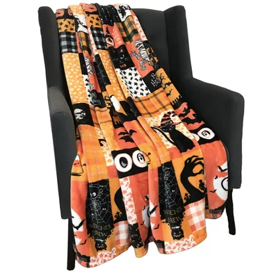 Witches Brew Blanket: Spooky Patchwork Design for Halloween Fans