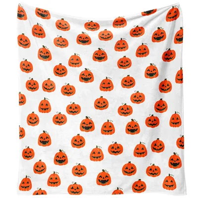 Pumpkin Pattern Blanket: Halloween Pumpkin Faces Fleece Throw