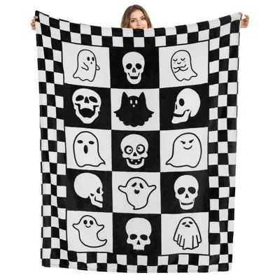 Halloween Ghost Skull Blanket: Checkered Design with Spooky Icons
