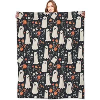 Ghost Floral Halloween Pattern Blanket: Cute Ghosts and Autumn Flowers