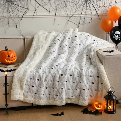 Little Ghosts Halloween Blanket: Spooky White Pattern for Fall