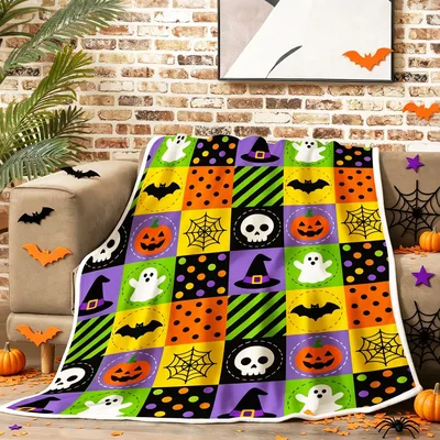 Halloween Patchwork Blanket: Quilt-Style Spooky Design for Fall