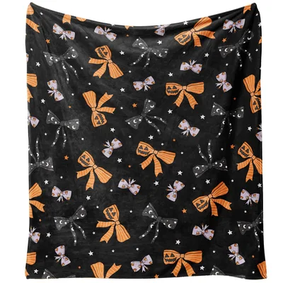 Gothic Bows Moon Blanket: Spooky Bow Pattern for Halloween