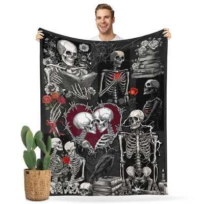 Vintage Couple Skull Love Blanket: Gothic Skeleton Romance Design