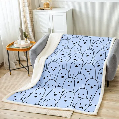 Blue Cartoon Ghost Pattern Blanket: Cute Blue Ghosts for Halloween