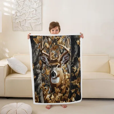 Buck in Oak Leaves Blanket: Realistic Deer Camo Design